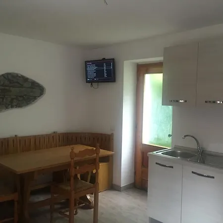 Lake Como Cottage * Gravedona